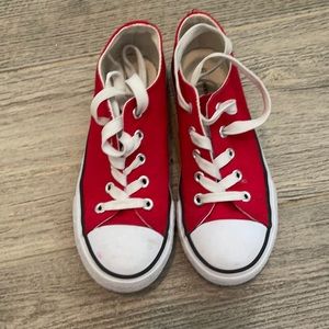 Cute knock off converse